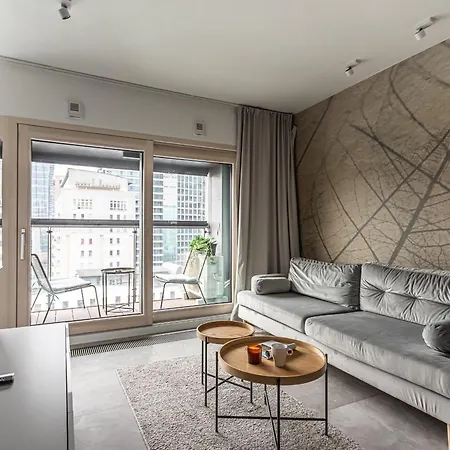 아파트 P&o Mennica Vi *