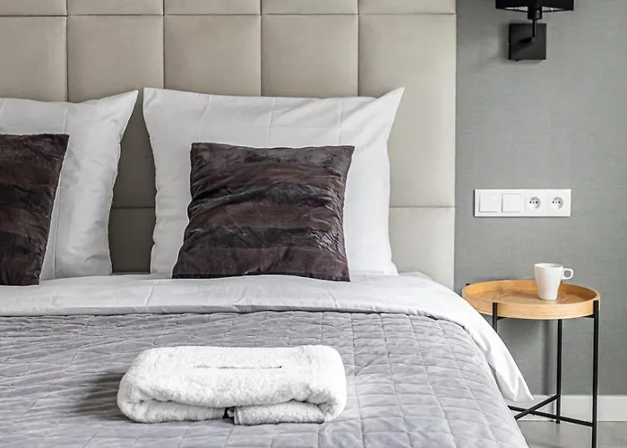 P&o Mennica Vi Apartmán