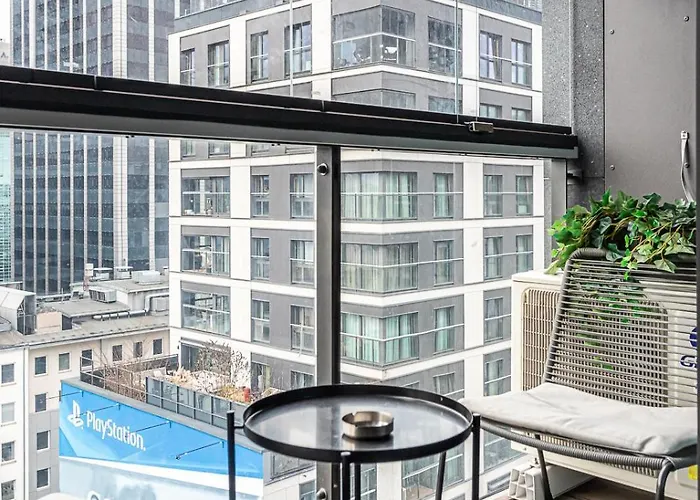 P&o Mennica Vi Apartmán