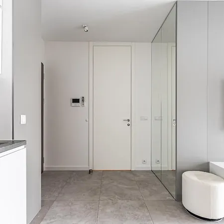 公寓 P&o Mennica Vi *